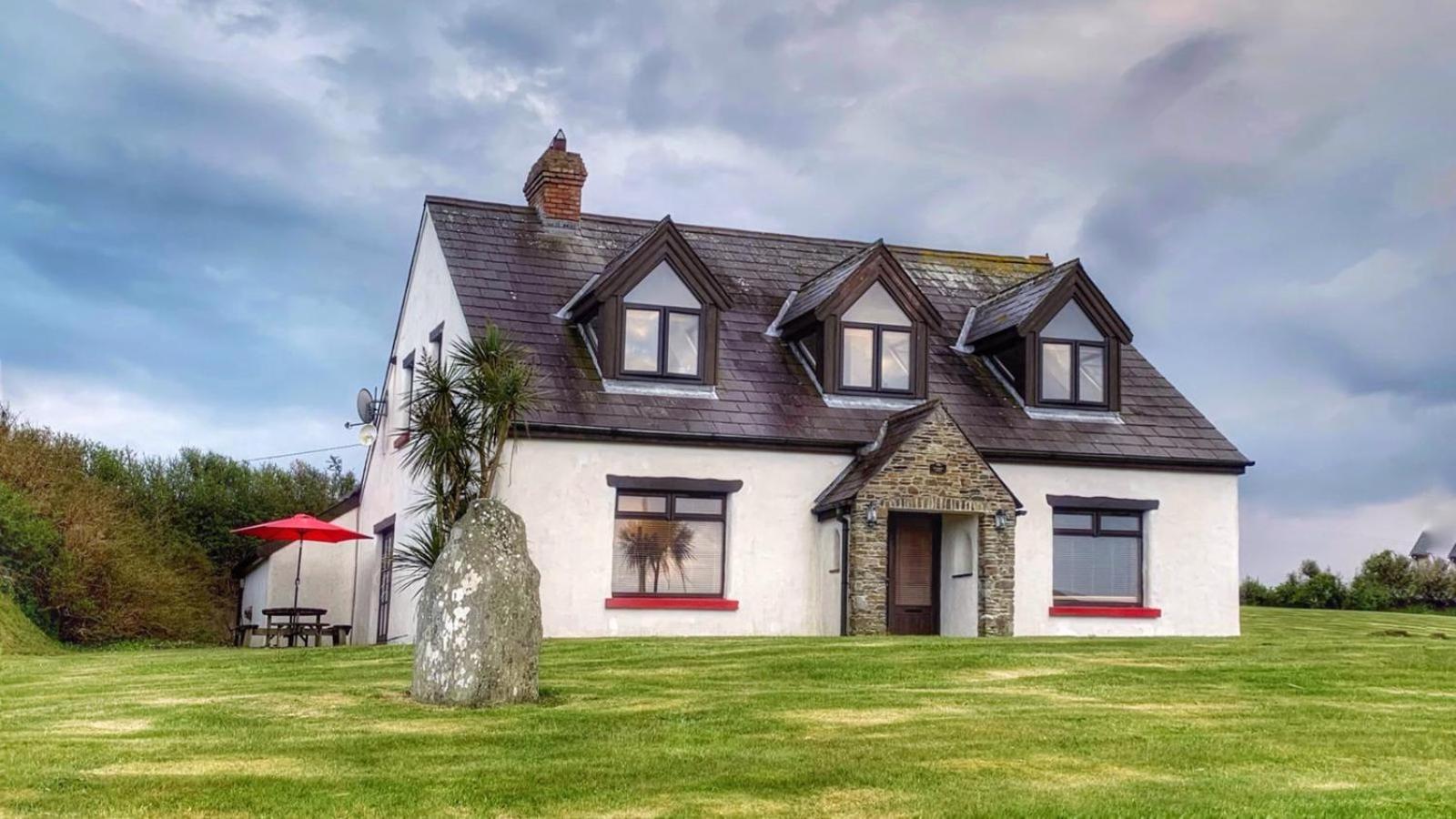 Seafront House With Own Private Pier In Gunpoint, Schull, West Cork Villa Seafort ภายนอก รูปภาพ